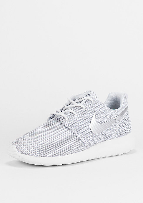 Nike Roshe Run White Metallic Platinum Nike Roshe Run White Metallic Platinum