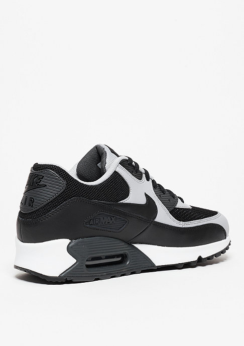 nike air max 90 essential black wolf grey