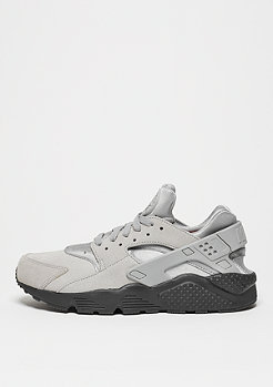 nike air huarache snipes