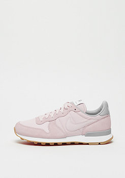 nike internationalist hombre beige nike internationalist hombre beige