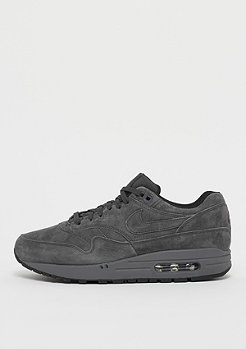 nike air max 1 snipes