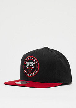 Mitchell & Ness The 2 Tone Circle Patch NBA Chicago Bulls black/red 