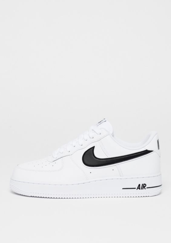 nike air force one snipes