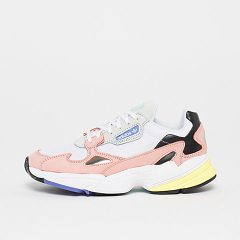 Damenschuhe jetzt bei SNIPES online bestellen Damenschuhe jetzt online bei SNIPES bestellen