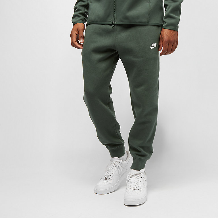 nike abbigliamento tecnico nike abbigliamento tecnico